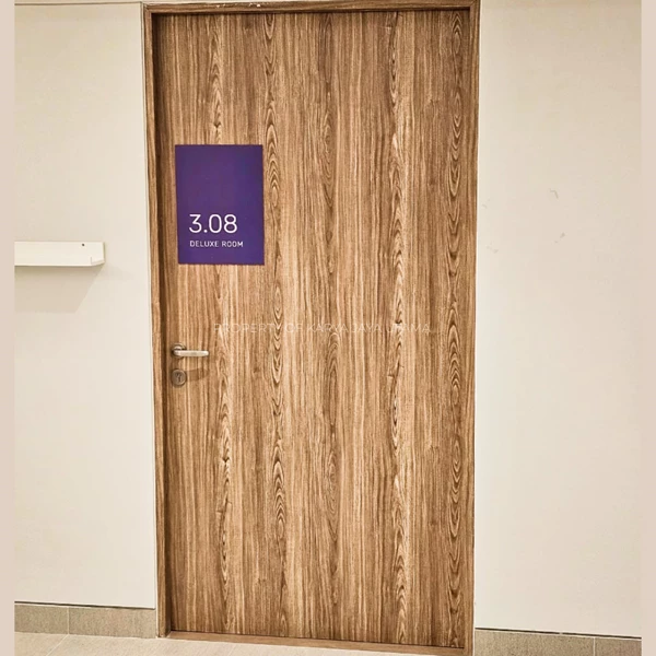 Solid Wood Door / SWP (Solid Wood Panel) Door / Router Type